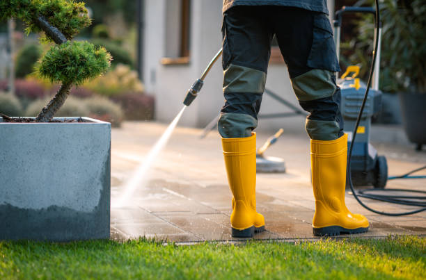 Fence Pressure Washing in Mazomanie, WI